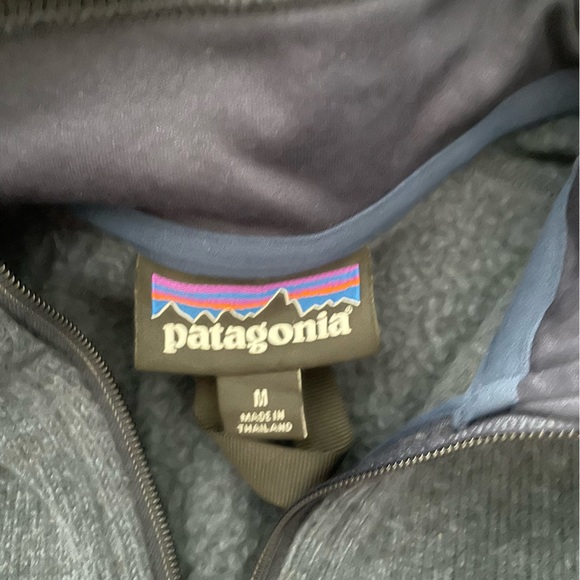 Patagonia half zip fleece - Picture 7 of 8